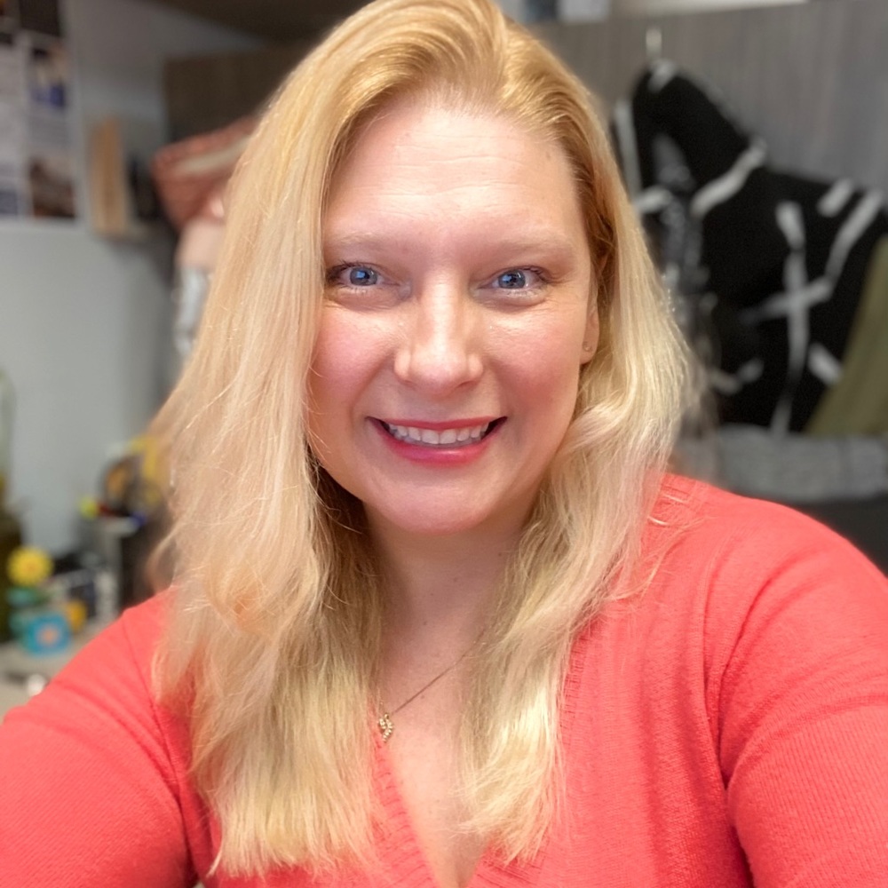 Meet your Posher, Nicole